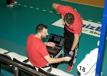 athanasopoulos_stuttgart_champions_league