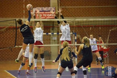 thetida-ilioupoli-sto-file-345678