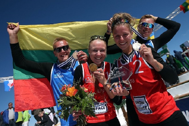 lithuania_snow volleyball