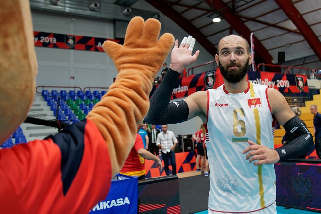 19-09-2019 NED: EC Volleyball 2019 Czech Republic - Montenegro, Amsterdam First round group D /