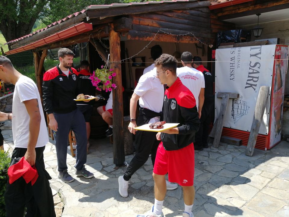 117663873_320234176017136_8079350871809381983_o