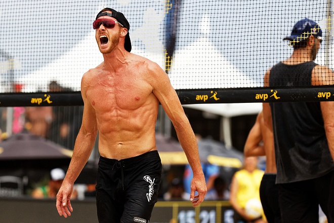 David Lee is pumped in his first semifinal/Ed Chan, VBshots.com