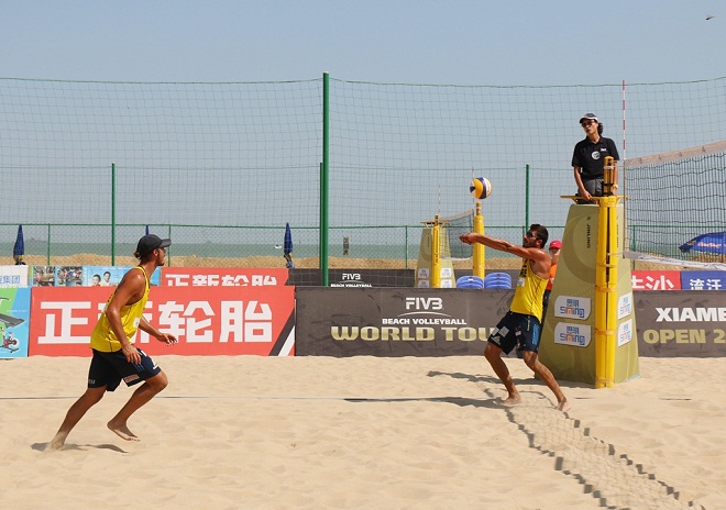 Ξεκινάει το «Gala beach volley 2015»