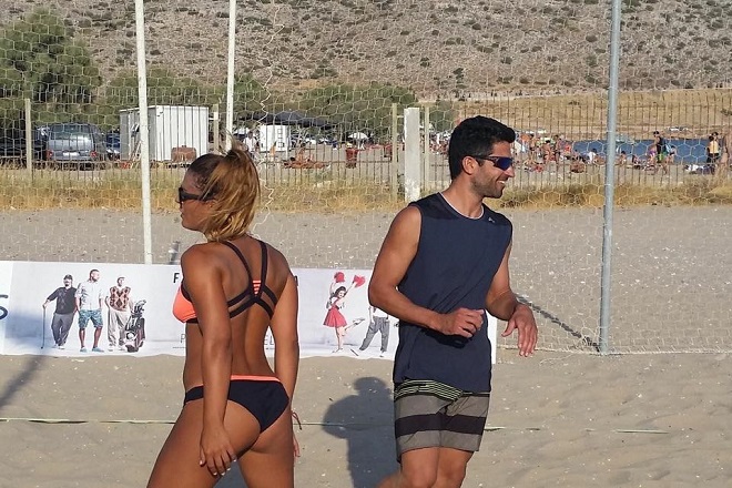 Βραχάλη… Οn the Beach (fotos)!