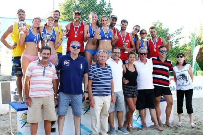 Ρέρρας: «Zωντανά τα πρωταθλήματα beach volley»