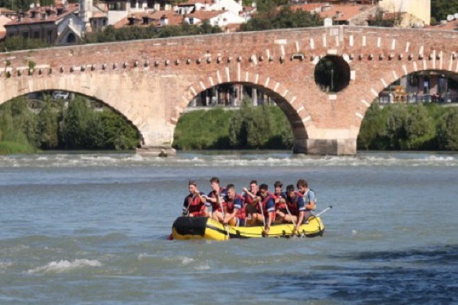 Τους «πήρε το ποτάμι» στη Βερόνα (fot-vid)!
