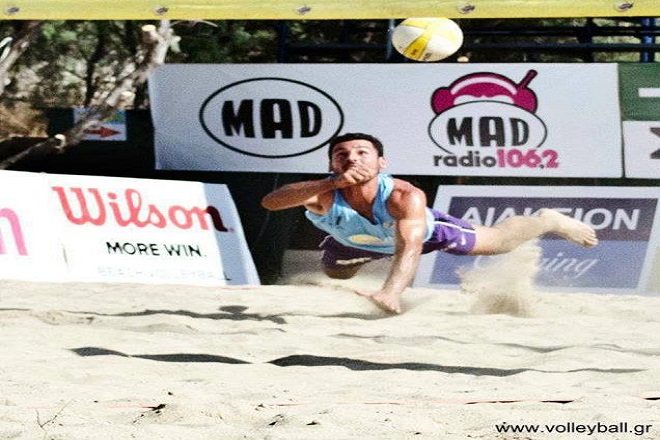 Τμήμα beach volley απο τη Δραπετσώνα