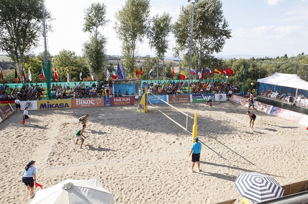 Πρώτο σερβίς στο Thessaloniki Juniors Open