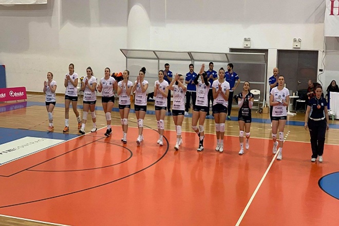 Challenge Cup: Όλα για την πρόκριση στην Τουρκία για τη μαχητική Θήρα