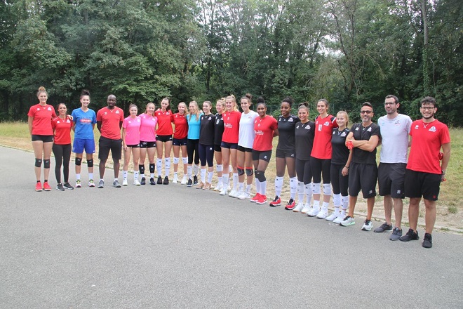 Με άψογα γαλλικά η Λαμπρούση στο promo video της Μιλούζ!