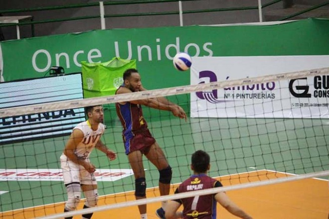 Vasquez 2ετίας στον ΟΦΗ