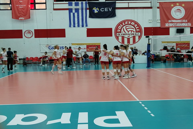 Εντυπωσιακό «ερυθρόλευκο» comeback στις νίκες 3-0 τον Ηλυσιακό