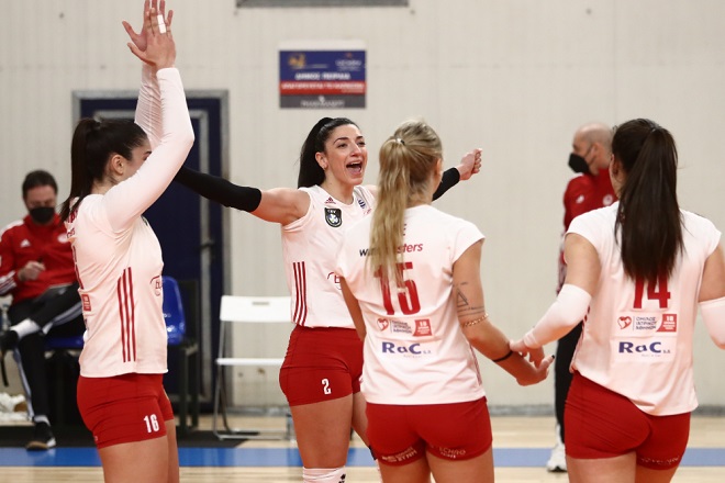 Χωρίς προβλήματα ο Ολυμπιακός, 3-1 τον Πορφύρα
