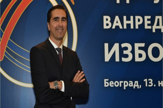 O Μέστερ νέος πρόεδρος της Σερβική Ομοσπονδιακή Πρόεδρος