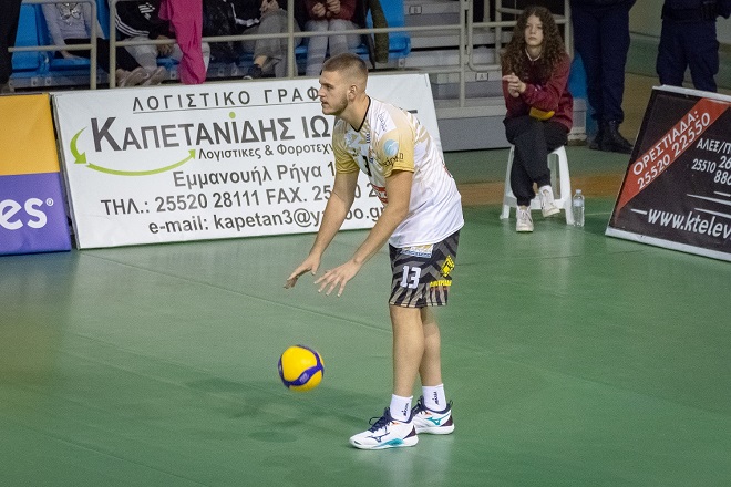 Παρέμεινε για 9η χρονιά στον Άθλο ο Γιάννης Τσολακίδης