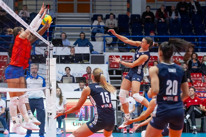 «Deja vu» αστεριών για την Κούμπουρα!