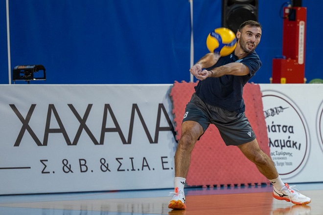 Τέλος η χρονιά για Εφραιμίδη