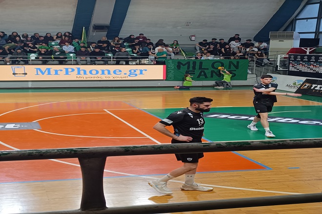 Τακουρίδης στο Volleyplanet: «Με τέλειο κλίμα μπορούμε να ξεπεράσουμε τις απουσίες μας»