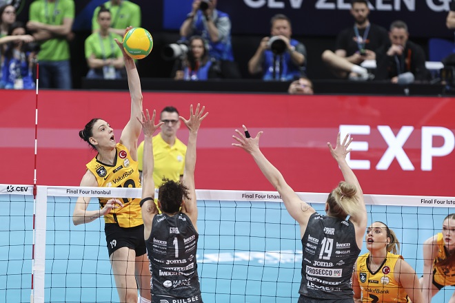 Τουρκικός εμφύλιος στον τελικό του Champions League Γυναικών