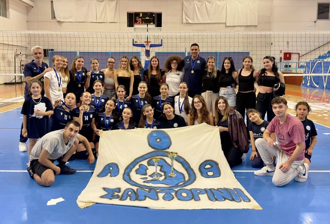 Στα χνάρια των Γυναικών τα κορίτσια U16 του Α.Ο. Θήρας – «Έγραψαν ιστορία» οι Κυπελλούχες Κυκλάδων