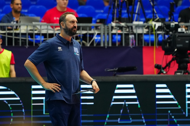 Απόστολος Οικονόμου: Mεγάλη νίκη για το ελληνικό βόλεϊ.– Συγχαρητήρια σε όλα τα κορίτσια