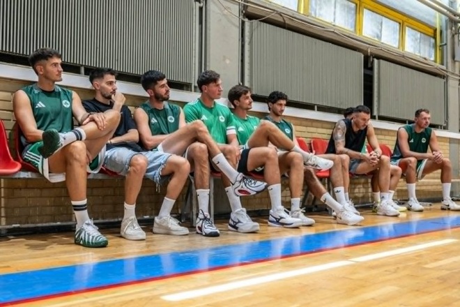 «Σήκωσαν μανίκια» οι «πράσινοι» στο Μετς (φωτ.)